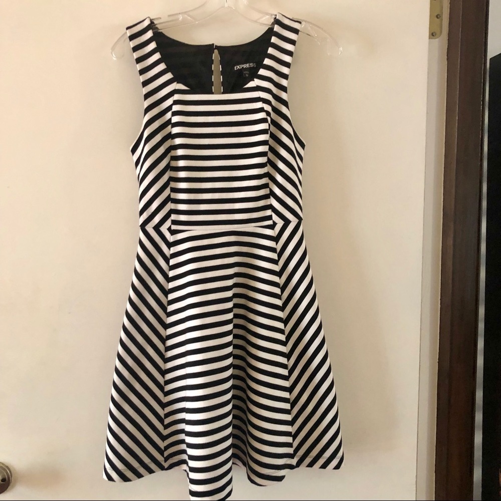 Express black & white striped fit & flare dress XS